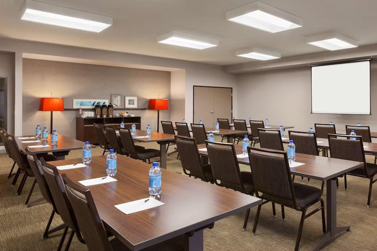 Country Inn & Suites By Radisson, Bozeman, Mt ภายนอก รูปภาพ
